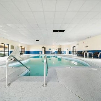 Baymont by Wyndham Muncie Near Ball State University Thumbnail