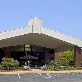 Ramada by Wyndham Bettendorf Thumbnail