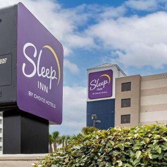 Sleep Inn On The Beach Thumbnail