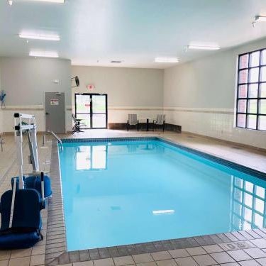 La Quinta Inn & Suites by Wyndham Minneapolis Northwest Thumbnail