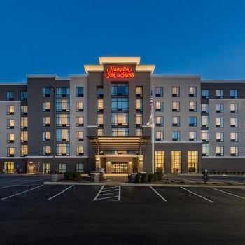 Hampton Inn and Suites Newport/Cincinnati