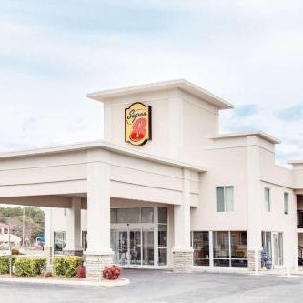Super 8 by Wyndham Dalton Thumbnail