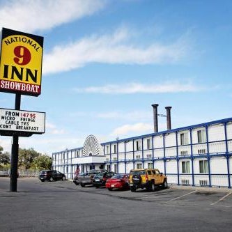 National 9 Inn Showboat Thumbnail