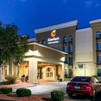 Comfort Inn And Suites East Hartford Thumbnail