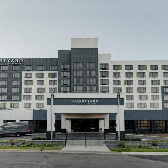 Courtyard by Marriott Edina Bloomington Thumbnail