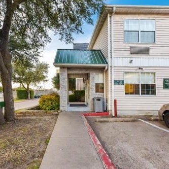 Hometowne Studios Dallas - North Addison/Tollway Thumbnail