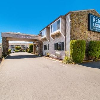 Red Lion Inn & Suites Vancouver Thumbnail