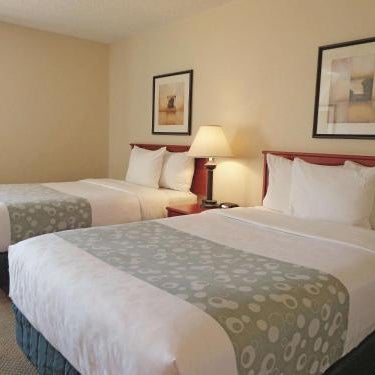 La Quinta Inn & Suites by Wyndham Albuquerque Journal Ctr Nw Thumbnail