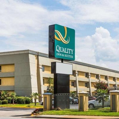 Quality Inn & Suites Atlanta Airport South Thumbnail
