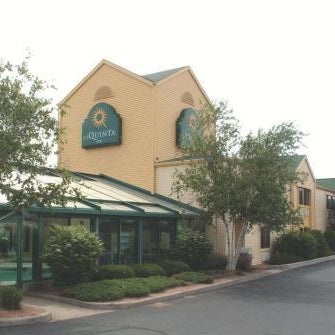 La Quinta Inn & Suites by Wyndham Wausau Thumbnail