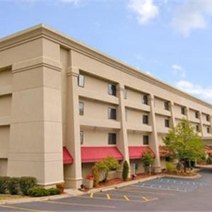 Baymont by Wyndham Kalamazoo West Thumbnail