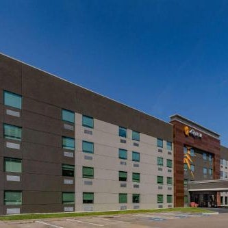 La Quinta Inn & Suites by Wyndham Houston Southwest Thumbnail