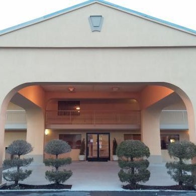 Deerfield Inn By Capital O Blytheville AR I55