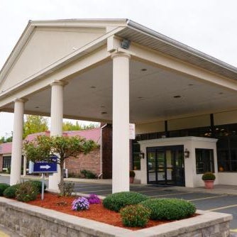Rodeway Inn & Suites East Windsor Thumbnail