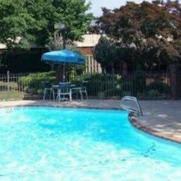 Ramada by Wyndham Gainesville Thumbnail