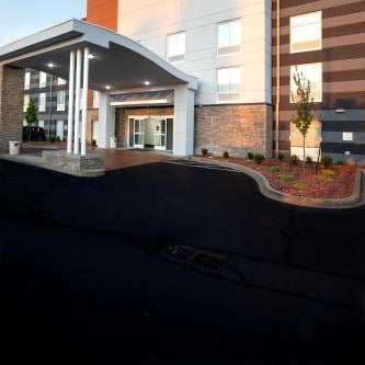 Fairfield by Marriott Inn & Suites Louisville Airport Thumbnail