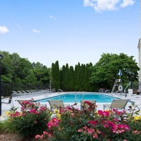 Best Western Premier Rockville Hotel & Suites Thumbnail