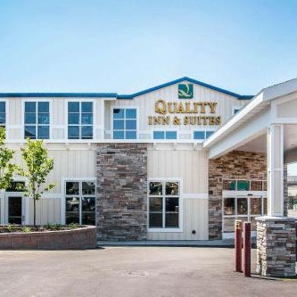 Quality Inn & Suites Houghton Thumbnail