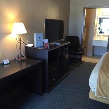 Americas Best Value Inn York Thumbnail