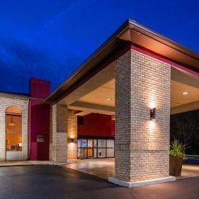 Best Western Plus North Canton Inn & Suites Thumbnail