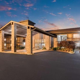 SureStay Plus Hotel Poteau by Best Western Thumbnail