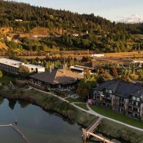 Best Western Plus Hood River Inn Thumbnail