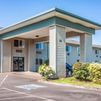Bridgeway Inn & Suites Thumbnail