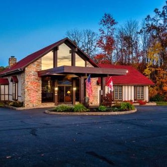Red Roof Inn & Suites Hazleton Thumbnail