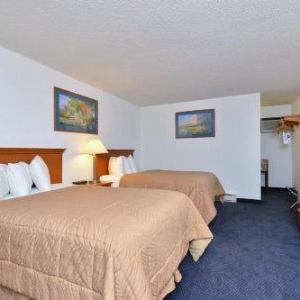 Corn Palace Inn Thumbnail