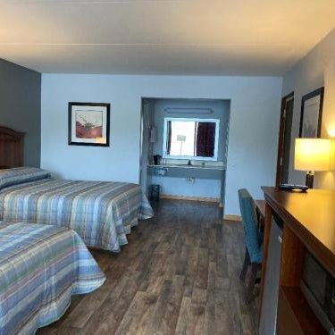 Paris Inn and Suites Thumbnail