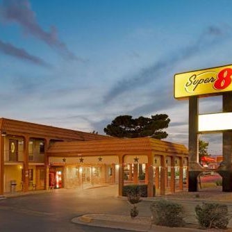 Super 8 by Wyndham El Paso Airport Thumbnail