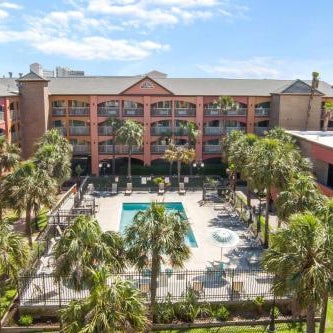 Beachfront Palms Hotel Thumbnail