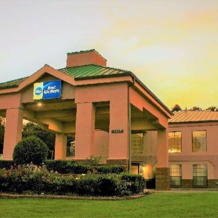 Best Western Inn Of Nacogdoches Thumbnail