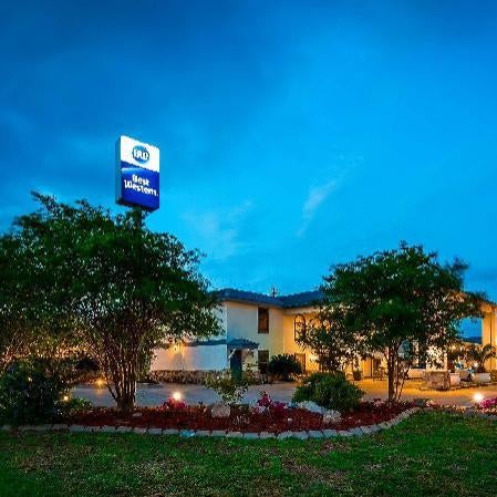 Best Western George West Executive Inn Thumbnail
