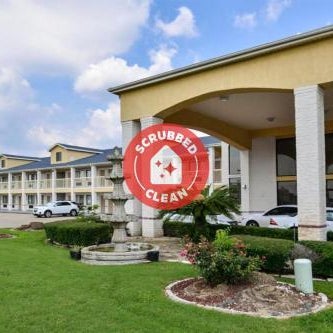 Red Roof Inn Stafford, TX Thumbnail