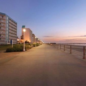 Surfbreak Oceanfront Hotel, Ascend Hotel Collection Thumbnail