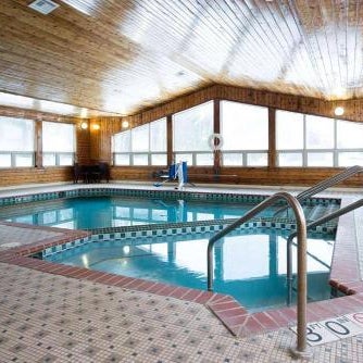 Travelodge by Wyndham Merrill Thumbnail