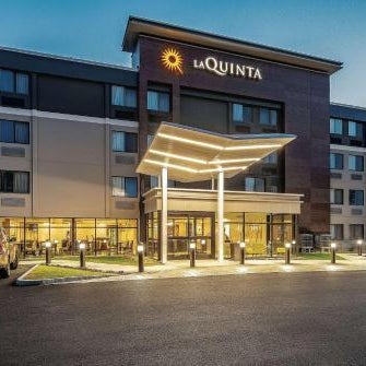 La Quinta Inn & Suites by Wyndham Salem Thumbnail