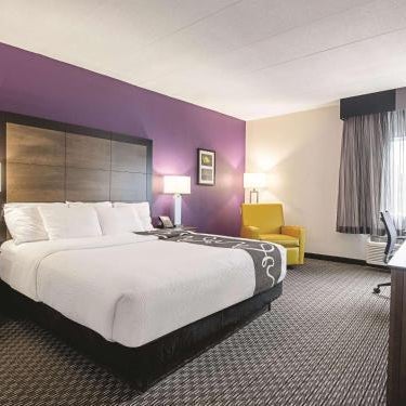 La Quinta Inn & Suites by Wyndham Portland Thumbnail