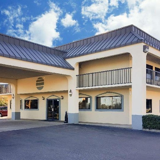 Quality Inn Mobile West Tillmans Corner Thumbnail