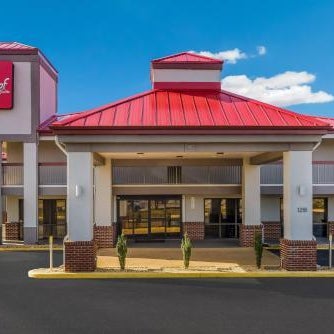 Red Roof Inn & Suites Athens, AL Thumbnail