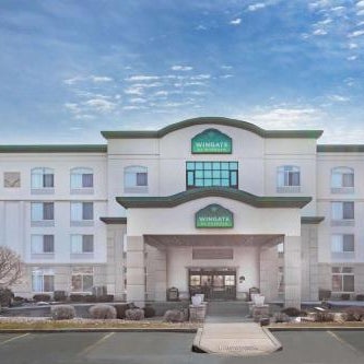 Wingate by Wyndham Tinley Park Thumbnail
