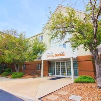Sonesta Simply Suites St Louis Earth City Thumbnail
