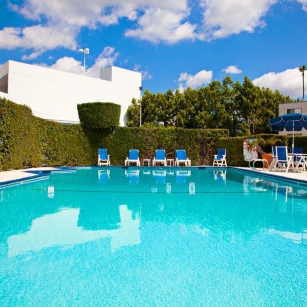 Holiday Inn Express Van Nuys By IHG Thumbnail