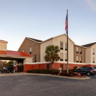 Holiday Inn Express & Suites Milton East I-10 By IHG Thumbnail