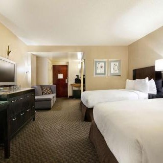 DoubleTree by Hilton New York JFK Airport Thumbnail