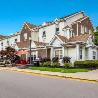 Birch Hills Suites - Blue Ash Thumbnail