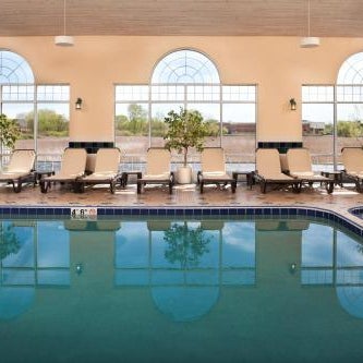 Country Inn & Suites by Radisson, Milwaukee West (Brookfield), WI Thumbnail