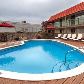 Best Western Plus Burnaby Hotel Thumbnail