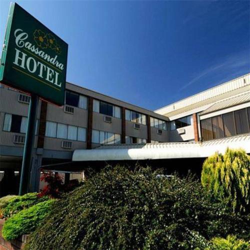 Cassandra Hotel Thumbnail